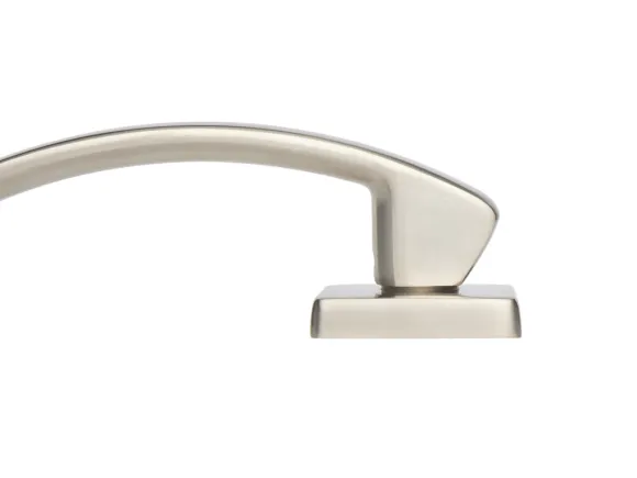 minimal inox renkli kapı kolu detay resim